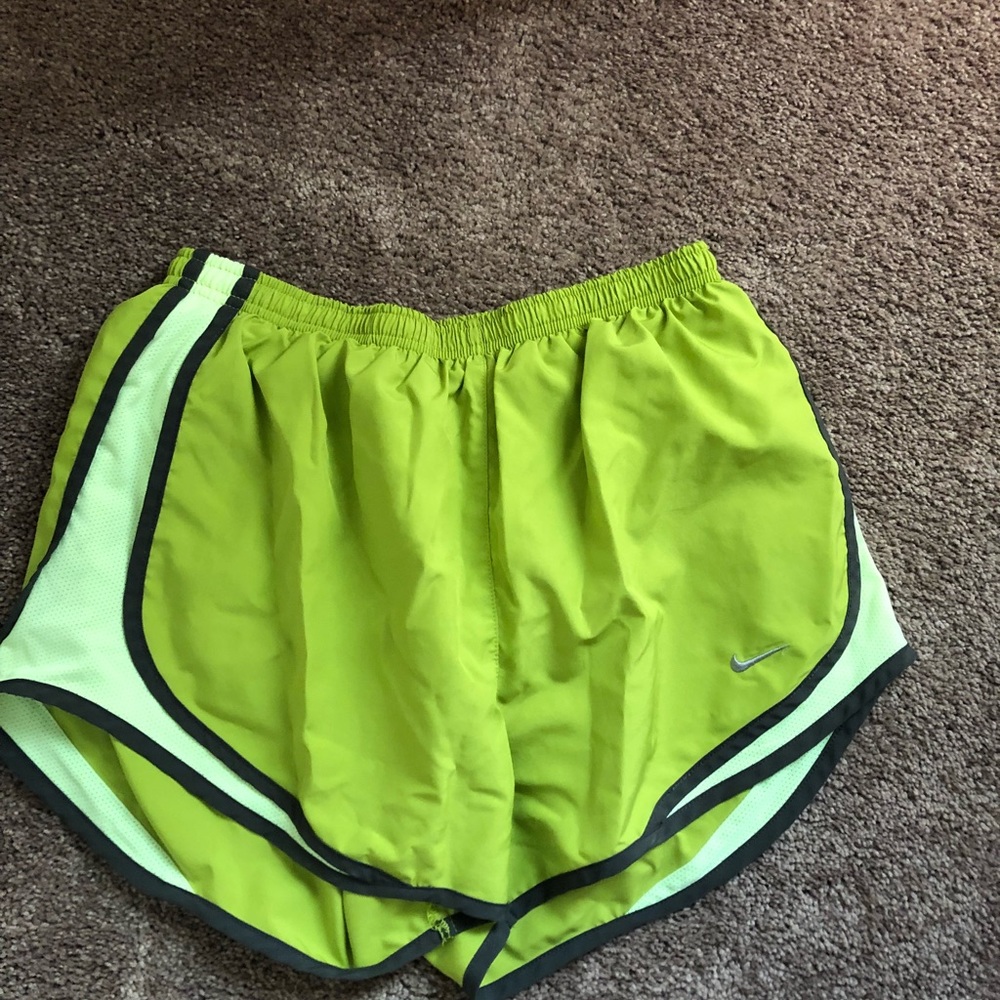 Nike Tempo Running Shorts SizeM